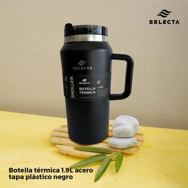 600__600__636239-Botella_termica_1.9L_acero_tapa_plastico_negro