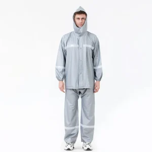 CONJUTO IMPERMEABLE PARA LLUVIA CON CINTA REFLECTIVA