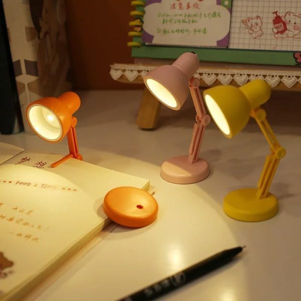 MINI LAMPARA DE ESCRITORIO A PILA - Imagen 4