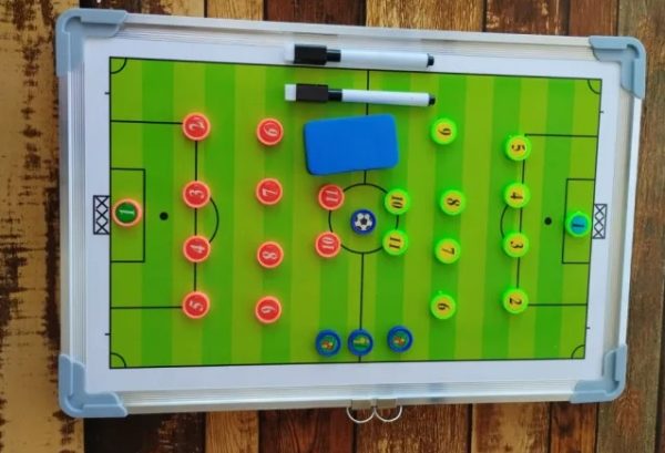 Tablero táctico de aluminio para fútbol, basket y volley - Imagen 3