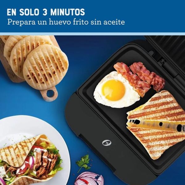 Sandwichera Oster CKSTSM400-053-2 compacta con platos hondos | con indicador LED - Imagen 5